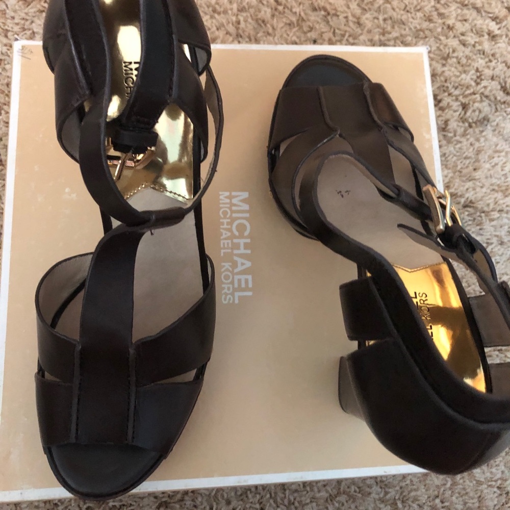 Brown Michael Kors sandals